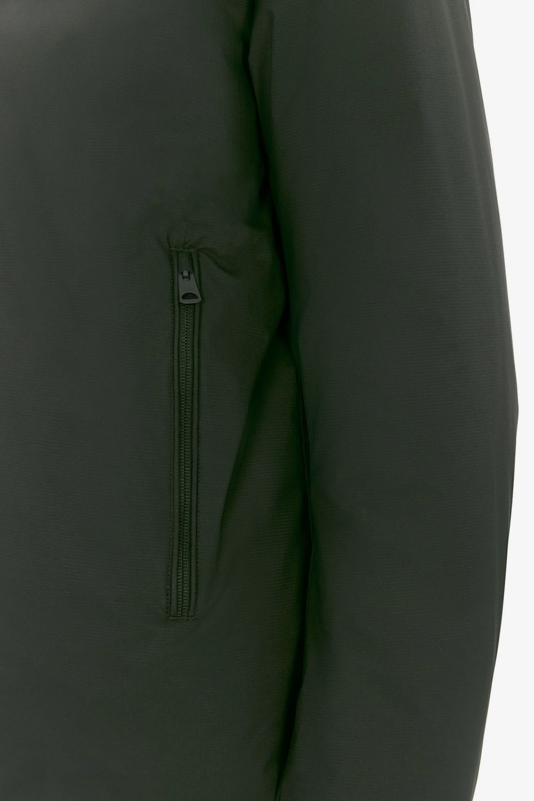 Henric shelter green