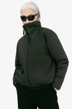 Mirja shelter green