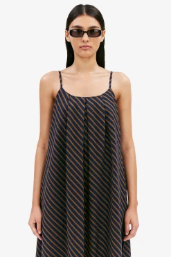 Yvette dk navy stripe